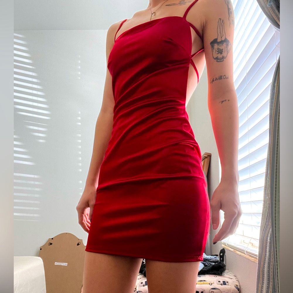 FASHION NOVA SATIN MINI DRESS ❤️‍🔥 VALENTINES DAY SALE